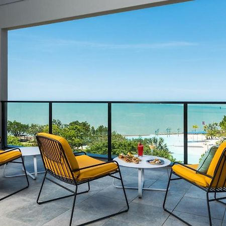 Oaks Cairns Hotel Экстерьер фото