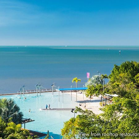 Oaks Cairns Hotel Экстерьер фото