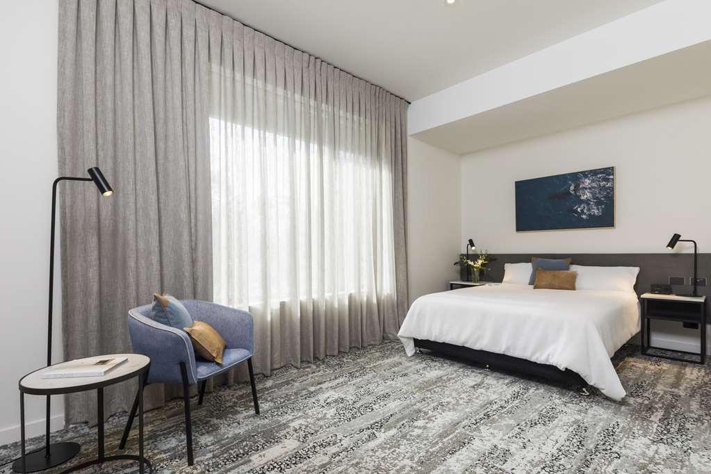 Oaks Cairns Hotel Номер фото